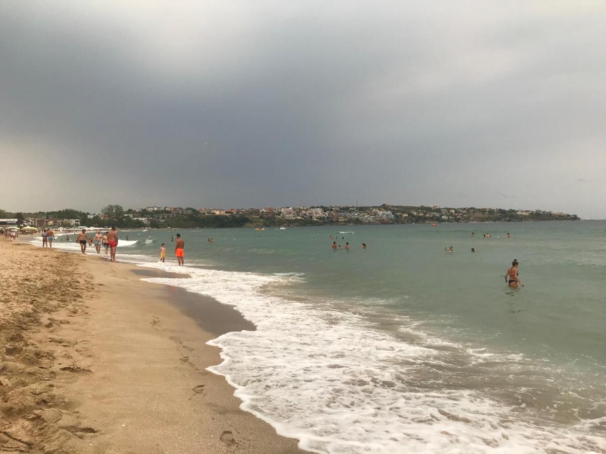 Santa Marina 2-Bedroom Apt. W/ Sea View + Terrace Sozopol Exterior photo